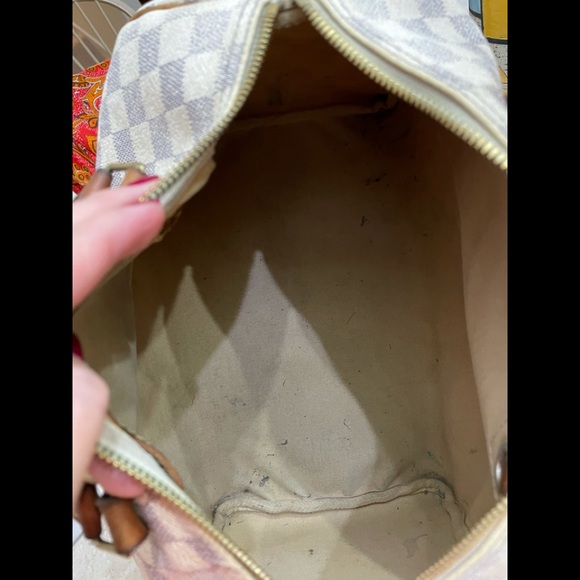 Authentic Louis Vuitton Speedy 30 Damier Azur - Picture 10 of 15